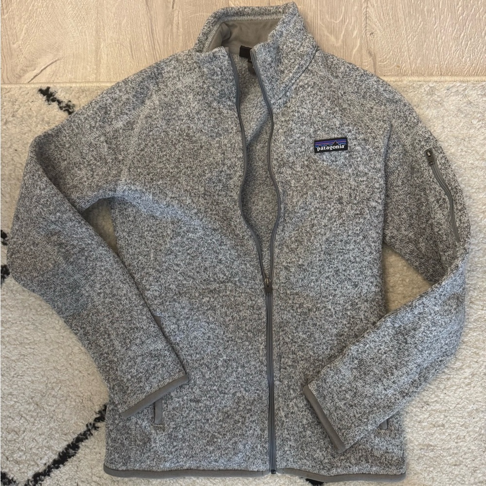 Patagonia Heathered Gray Fleece Jacket